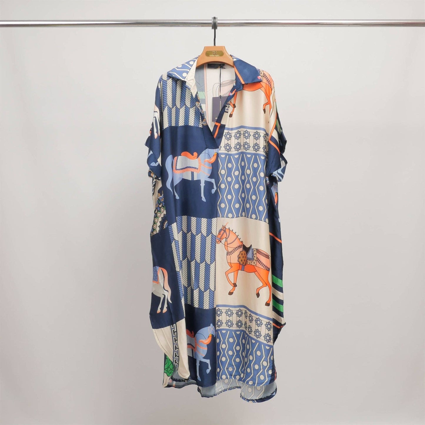 Robe imprimée chevaux en viscose soie  KD6917VS-20