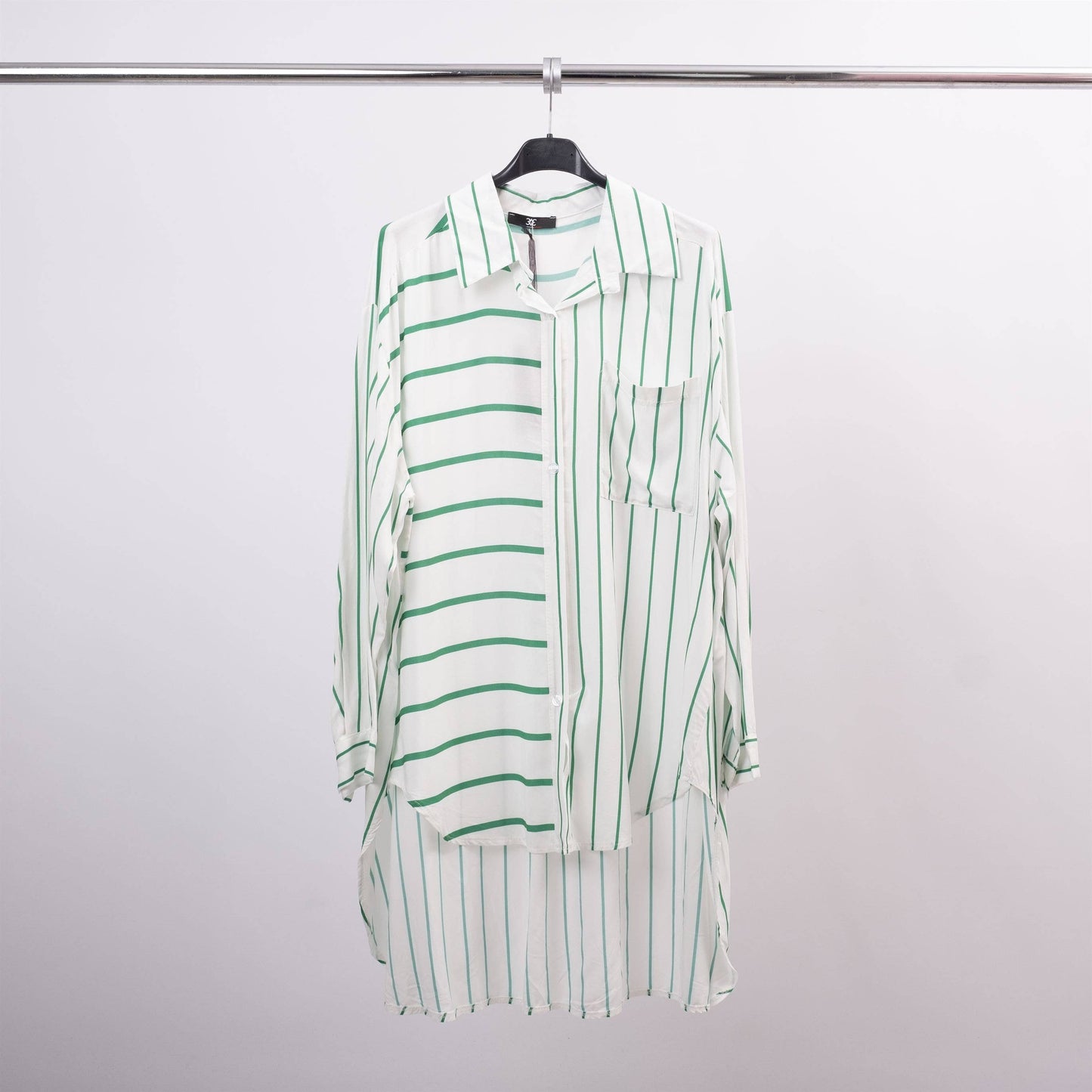 Chemise en viscose avec rayures colorés 1495679